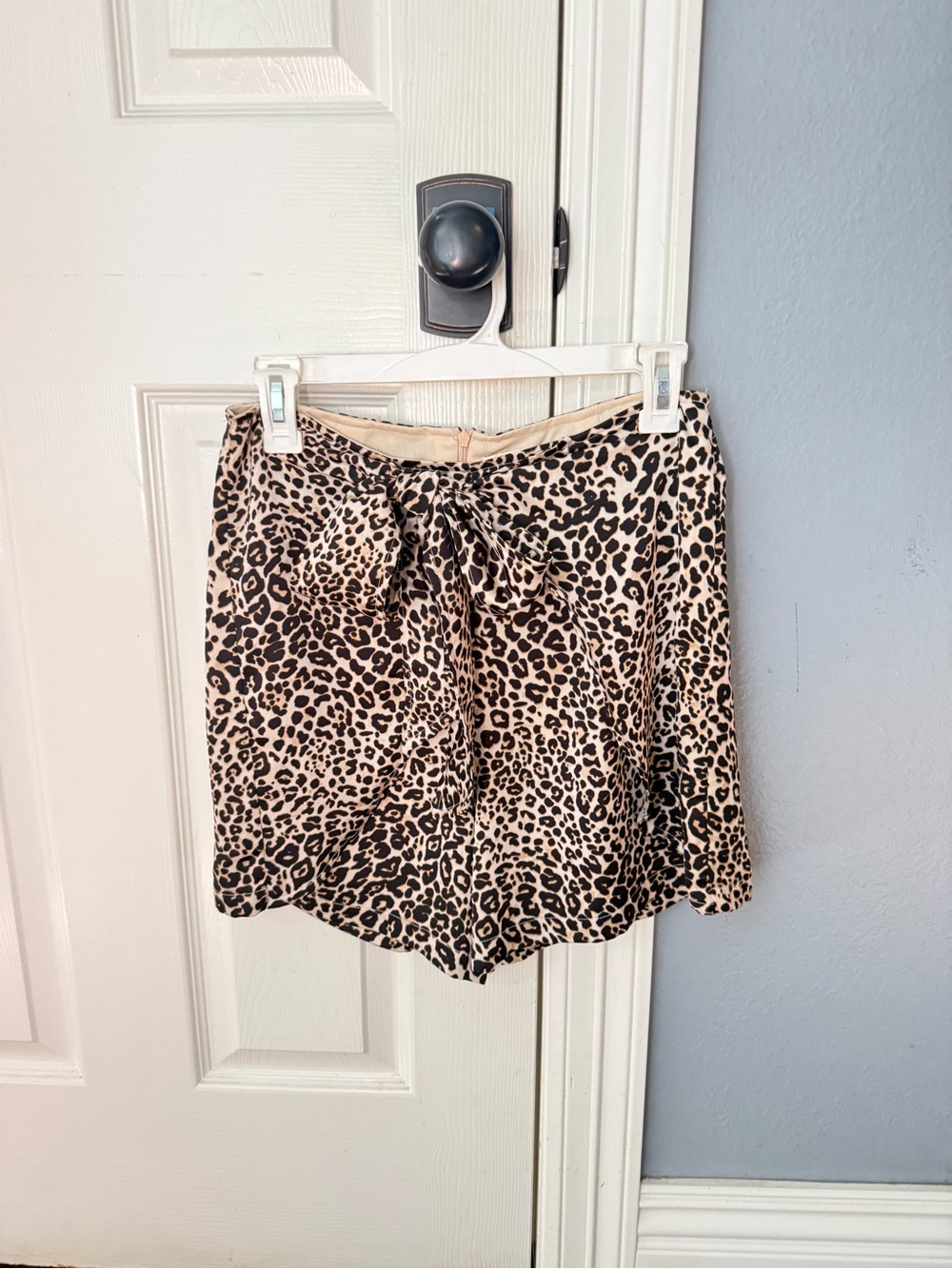 miami Leopard Tie-Front Skort - Beige & Black